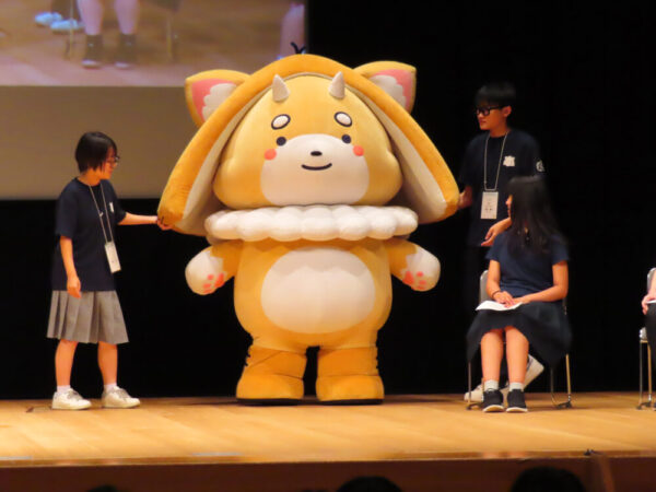あきた総文キャラクター「あきたぽ」